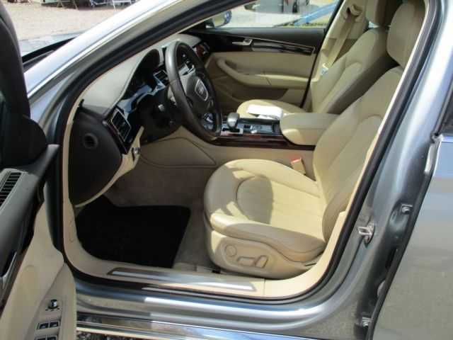 Audi A8 limuzína 258kW nafta 201011