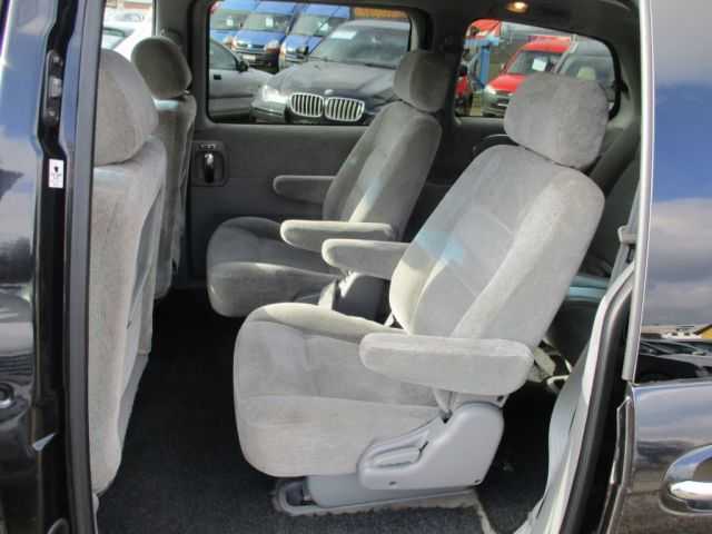 Kia Carnival MPV 106kW nafta 200507