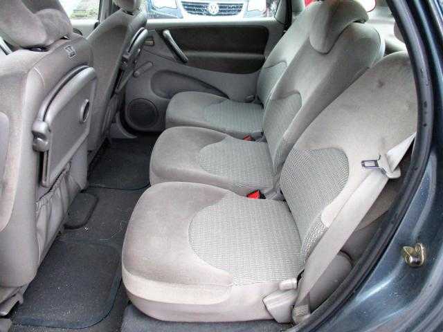 Citroën Xsara Picasso MPV 66kW nafta 200703