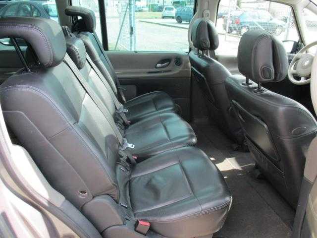 Renault Grand Espace MPV 110kW nafta 200603