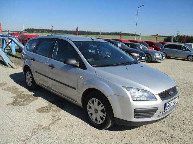 Ford Focus kombi 80kW nafta 200608