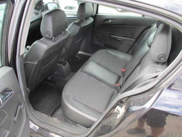 Opel Astra hatchback 74kW nafta 200510