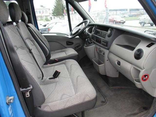 Renault Master MPV 88kW nafta 201010