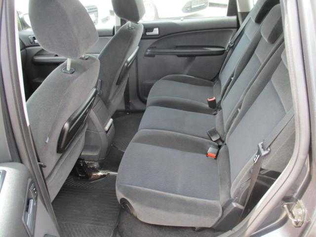 Ford C-MAX MPV 85kW nafta 200601