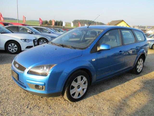 Ford Focus kombi 85kW nafta 200710