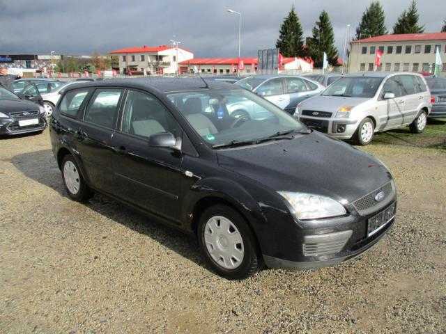 Ford Focus kombi 74kW benzin 200707