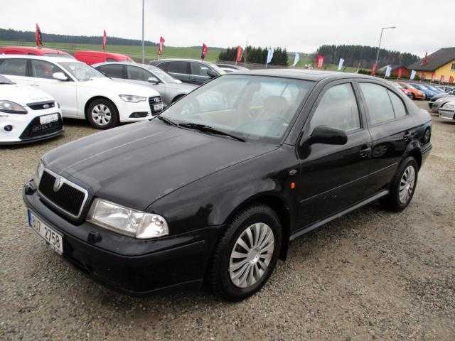 Škoda Octavia liftback 81kW nafta 200008