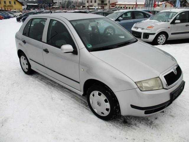 Škoda Fabia hatchback 50kW benzin 200306