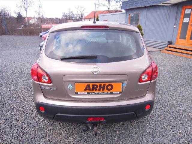 Nissan Qashqai SUV 84kW benzin 200912