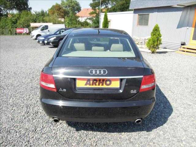 Audi A6 sedan 246kW benzin 200606