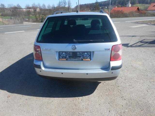 Volkswagen Passat kombi 96kW nafta 200505