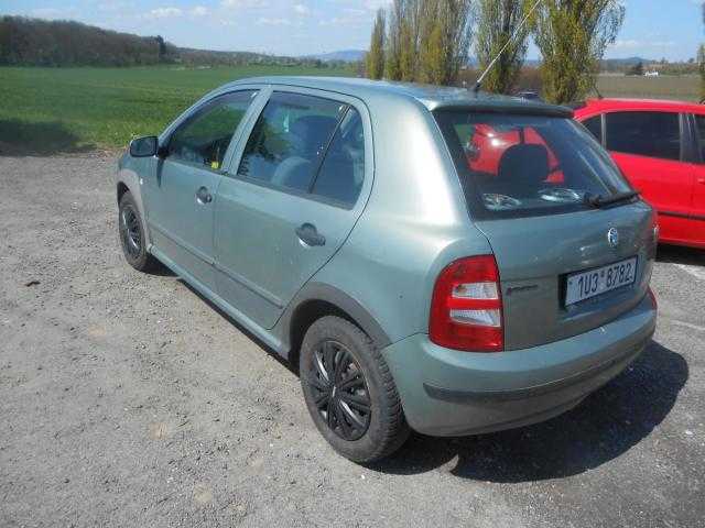 Škoda Fabia hatchback 50kW benzin 200207