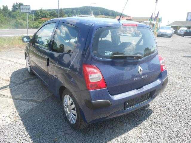 Renault Twingo hatchback 43kW benzin 200702