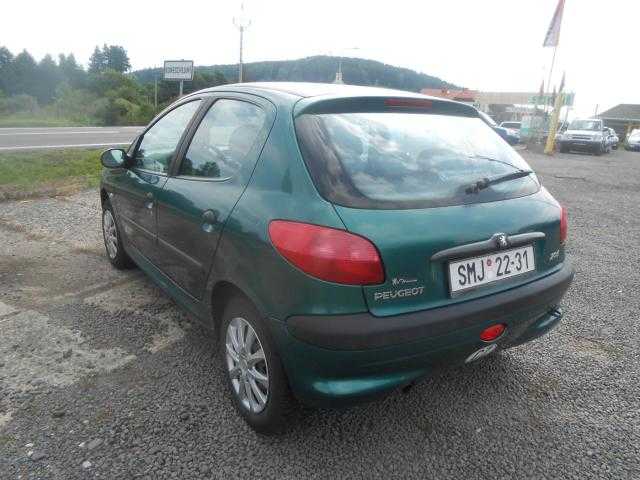 Peugeot 206 hatchback 51kW nafta 200101