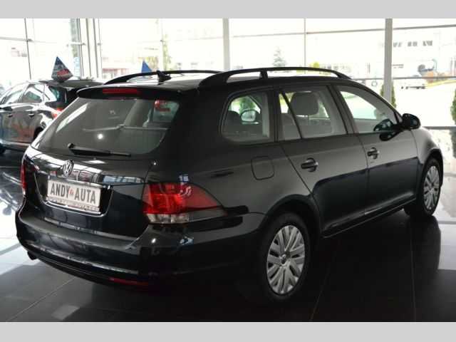 Volkswagen Golf kombi 77kW nafta 201307