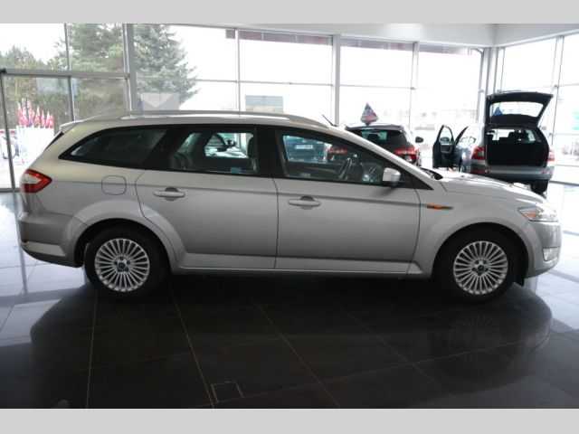 Ford Mondeo kombi 92kW nafta 200904