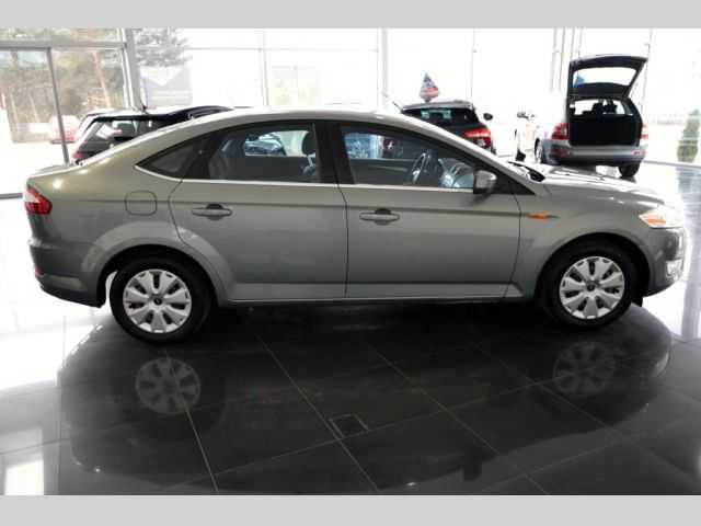 Ford Mondeo liftback 85kW nafta 200809