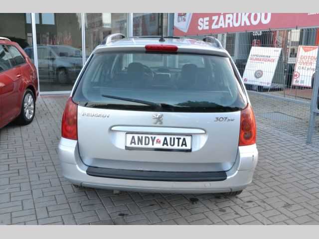 Peugeot 307 kombi 79kW nafta 200204