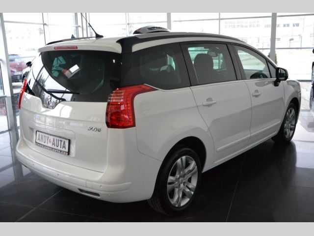 Peugeot 5008 MPV 110kW nafta 201312