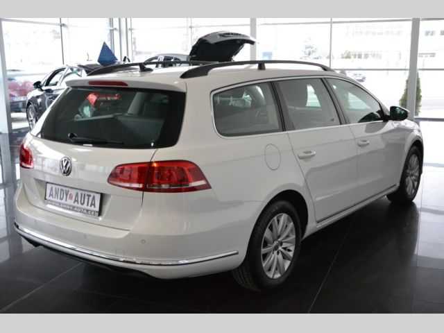 Volkswagen Passat kombi 103kW nafta 201309