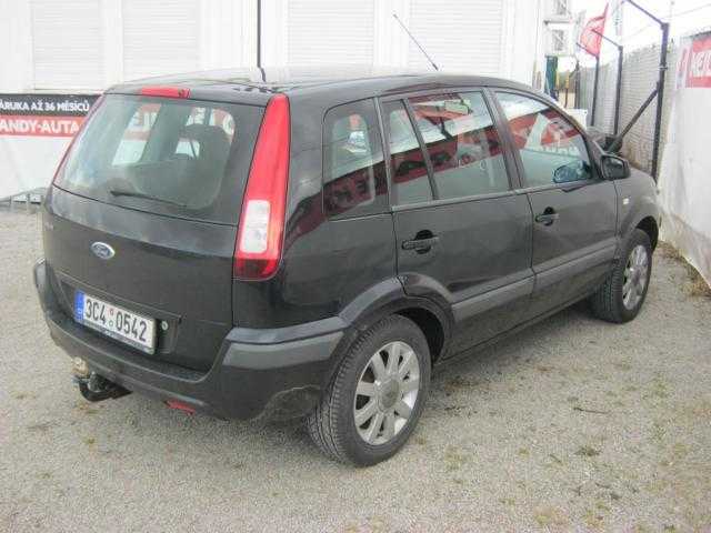 Ford Fusion kombi 59kW benzin 200712