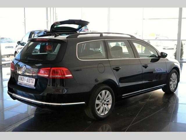 Volkswagen Passat kombi 103kW nafta 201108