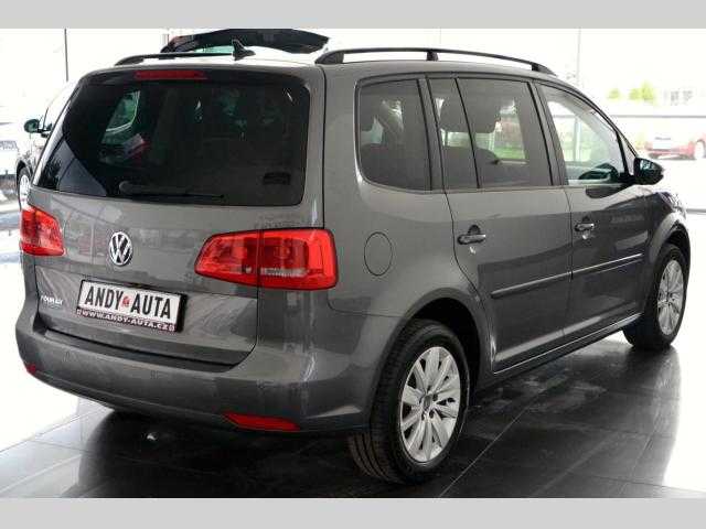 Volkswagen Touran MPV 103kW nafta 201401