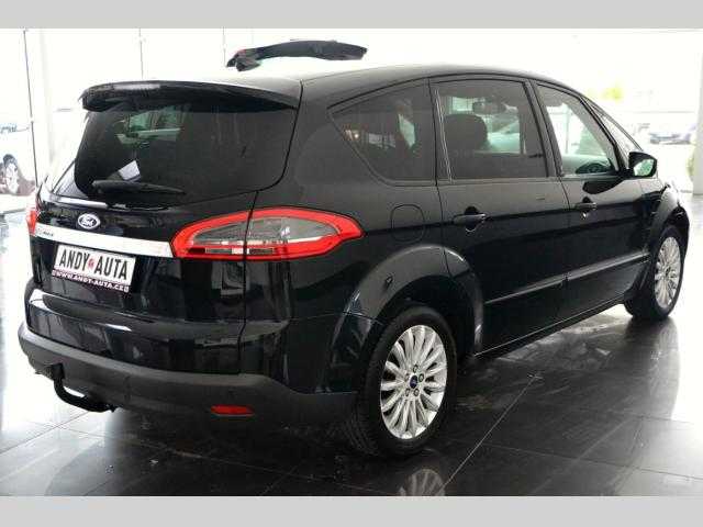 Ford S-MAX MPV 103kW nafta 201307