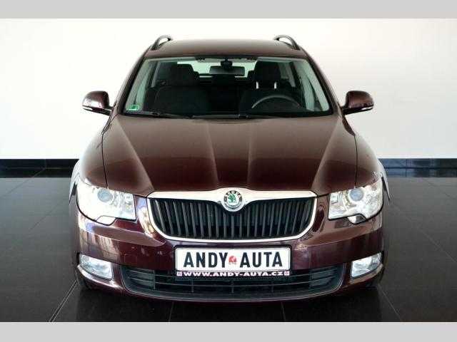 Škoda Superb kombi 103kW nafta 2012