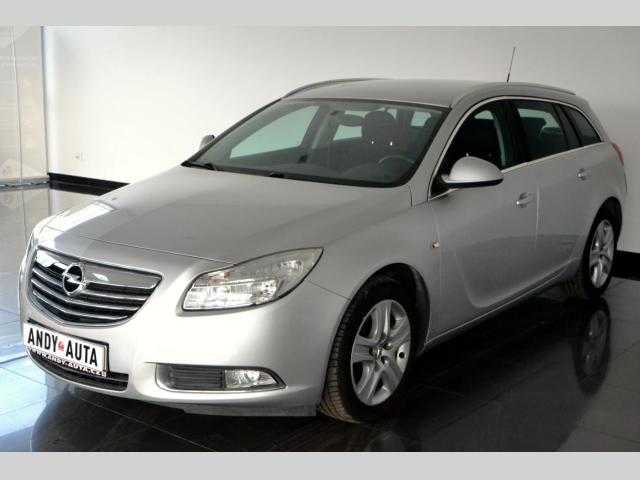 Opel Insignia kombi 96kW nafta 201204