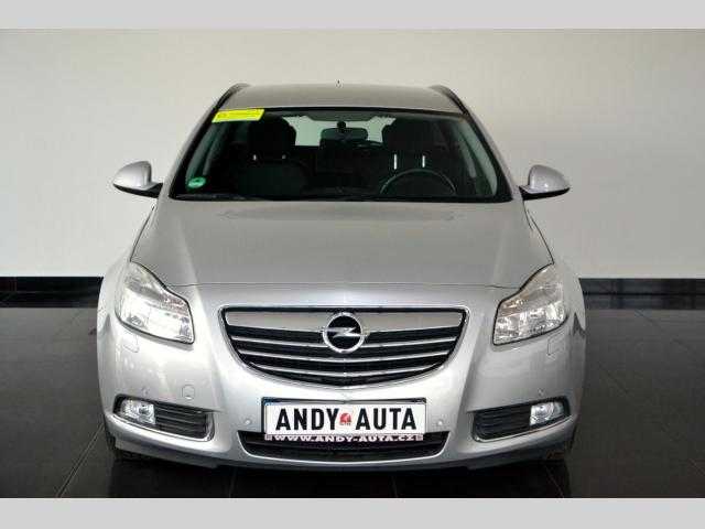 Opel Insignia kombi 96kW nafta 201305