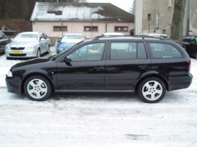 Škoda Octavia kombi 132kW benzin 2004