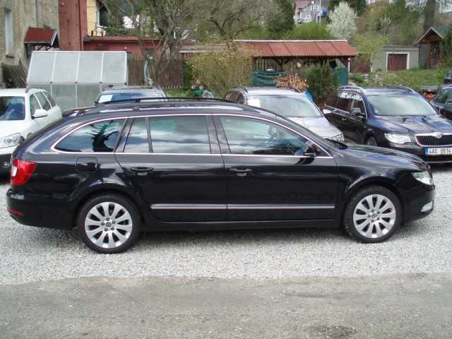 Škoda Superb kombi 125kW nafta 2013