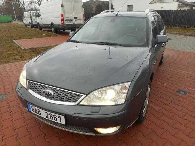 Ford Mondeo kombi 114kW nafta 2005