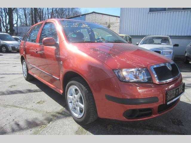 Škoda Fabia kombi 59kW benzin 200608