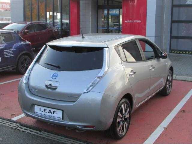 Nissan Leaf hatchback 81kW elektro 2016