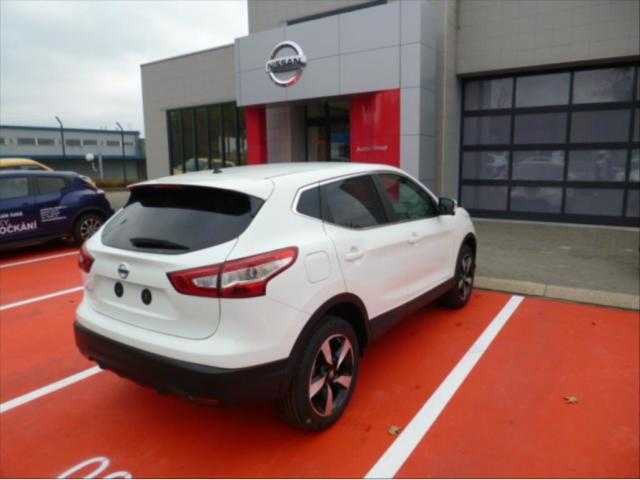 Nissan Qashqai SUV 120kW benzin 2016