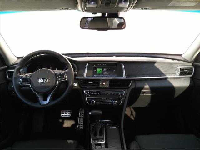 Kia Optima sedan 104kW nafta 201602