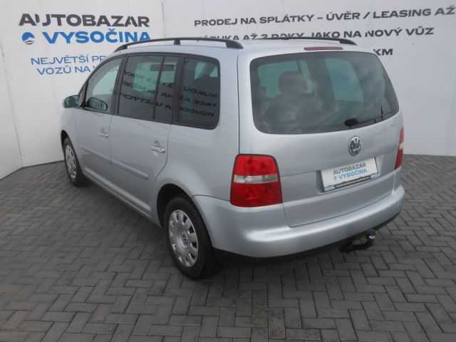 Volkswagen Touran MPV 75kW benzin 200408