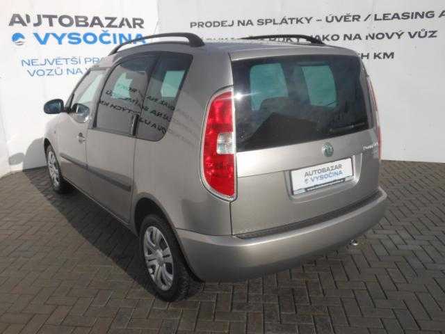 Škoda Roomster MPV 77kW benzin 200712