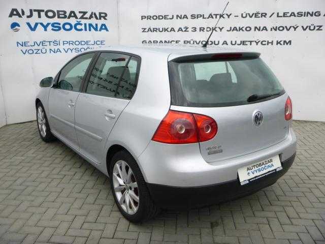 Volkswagen Golf hatchback 66kW nafta 200604