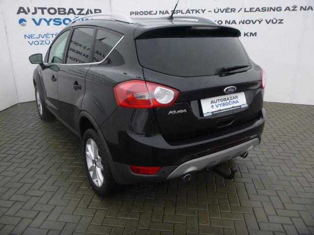 Ford Kuga SUV 120kW nafta 201111