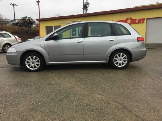 Fiat Croma kombi 110kW nafta 200606