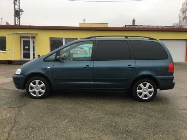 Volkswagen Sharan MPV 85kW nafta 200306