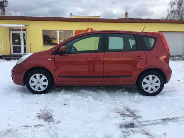 Nissan Note hatchback 81kW benzin 200809