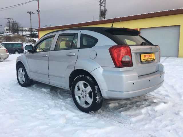 Dodge Caliber hatchback 103kW nafta 2008