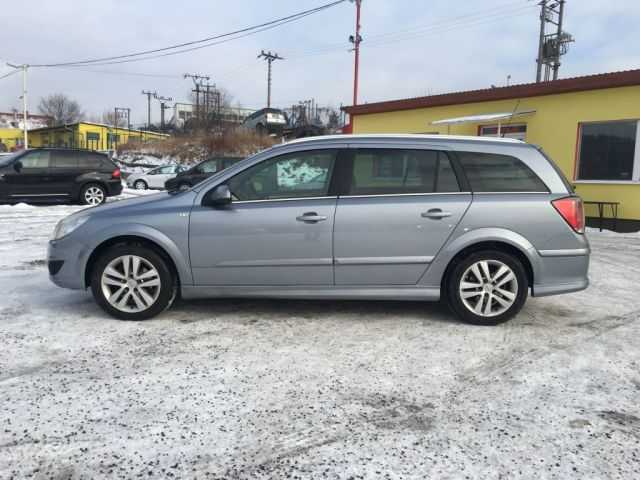 Opel Astra kombi 74kW nafta 200807