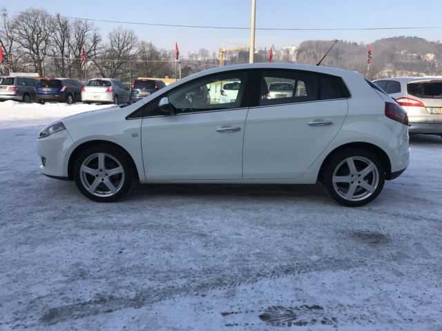 Fiat Bravo hatchback 77kW nafta 201110