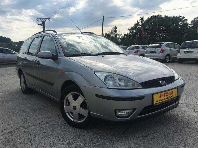 Ford Focus kombi 74kW nafta 200408