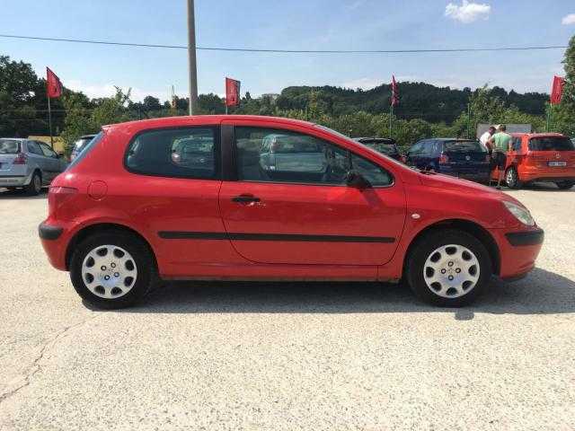 Peugeot 307 hatchback 66kW nafta 200412